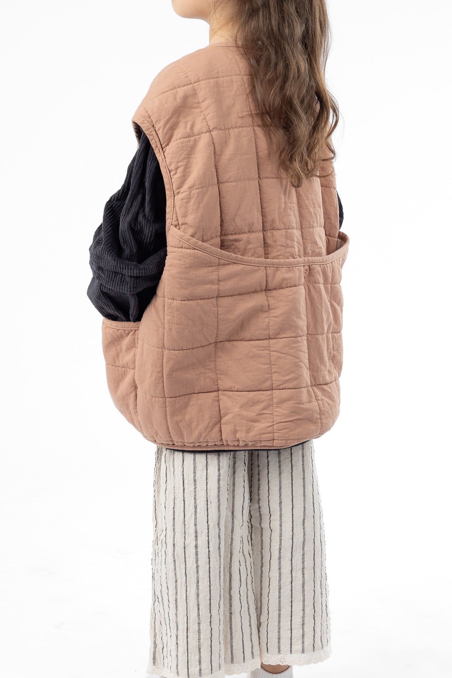 VESTE MANTELASSÉE SANS MANCHE PINKU