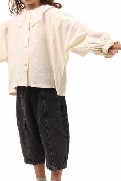 PANTALON EN DENIM BAJI